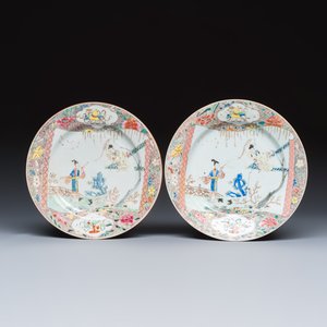 A pair of Chinese famille rose 'Xi Xiang Ji' plates — photo 1