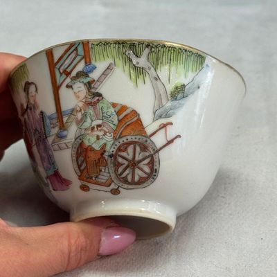 A pair of Chinese famille rose 'Xi Xiang Ji' tea bowls — photo 6