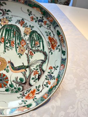 A pair of Chinese famille verte 'Bird Among Flowering Branches' dishes, Kangxi — photo 13