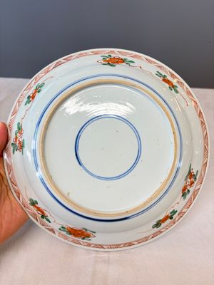 A pair of Chinese famille verte 'Bird among Willow and Flowering Branches' plates — foto 15