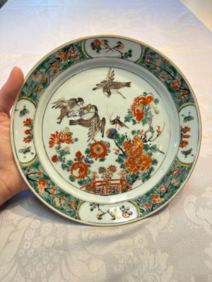 A pair of Chinese famille verte 'Birds Among Flowering Branches' plates, Kangxi — photo 12