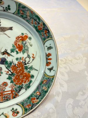 A pair of Chinese famille verte 'Birds Among Flowering Branches' plates, Kangxi — photo 16