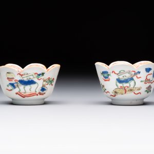 A pair of Chinese famille verte cups and saucers with antiquities, Kangxi — photo 4