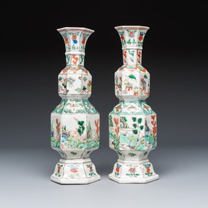 A pair of Chinese famille verte double-gourd hexagonal vases — photo 2