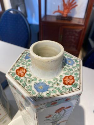 A pair of Chinese famille verte square tea caddies, Kangxi — 照片 7