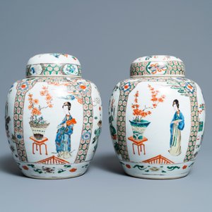 A pair of Chinese famille verte jars and covers, Kangxi — 照片 5