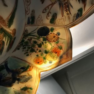 A pair of Chinese famille verte lotus-shaped plates, Kangxi — photo 8