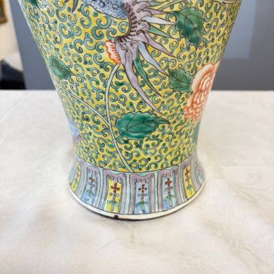 A pair of Chinese famille verte 'Phoenixes among Peonies' vases — photo 9