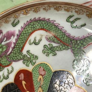 A pair of Chinese famille verte plates with dragons and phoenixes, Qianlong — 照片 4