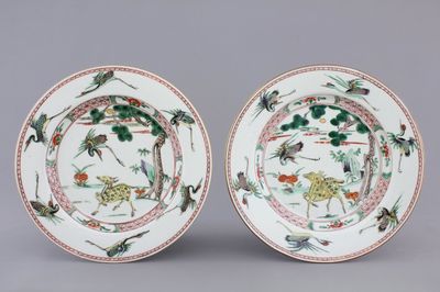 A pair of Chinese famille verte porcelain plates with deers and cranes, Kangxi, ca. 1700