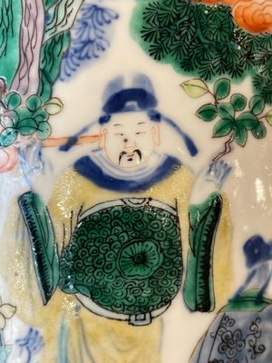 A pair of Chinese famille verte rouleau vases with narrative design, 19th C. — photo 10