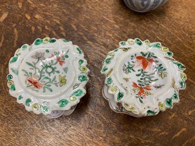 A pair of Chinese famille verte salts, Kangxi — photo 2
