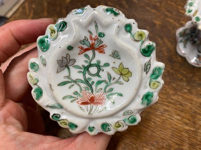 A pair of Chinese famille verte salts, Kangxi — photo 3