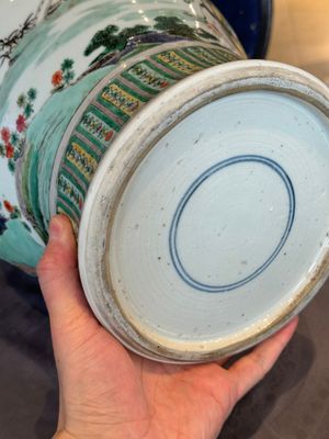 A pair of Chinese famille verte 'Shou Lao' vases, Kangxi — photo 13