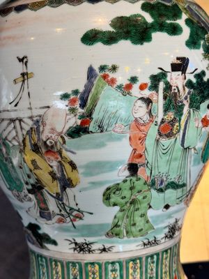 A pair of Chinese famille verte 'Shou Lao' vases, Kangxi — photo 15