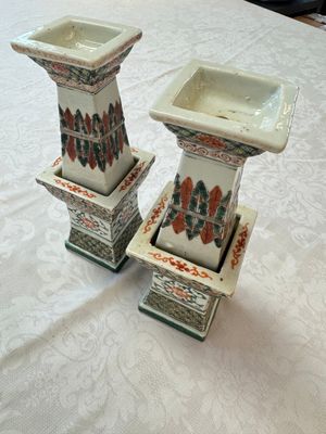 A pair of Chinese famille verte square candle holders, 19th C. — photo 1