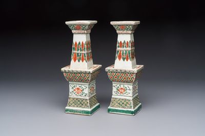 A pair of Chinese famille verte square candle holders, 19th C.