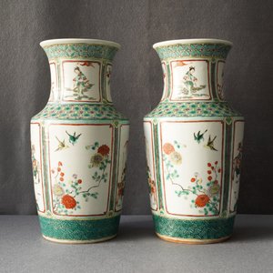 A pair of Chinese famille verte vases, 19th C. — 照片 7