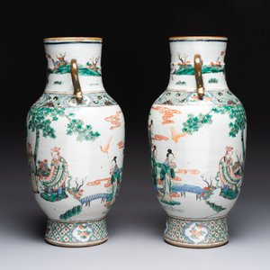 A pair of Chinese famille verte vases with narrative design, 19th C. — photo 4