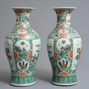 A pair of Chinese famille verte vases with pheasants among flowers, 19/20th C. — photo 2