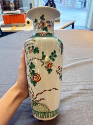 A pair of Chinese famille verte 'warriors' vases and a pair of 'birds among blossoming branches' vases, 19th C. — photo 22