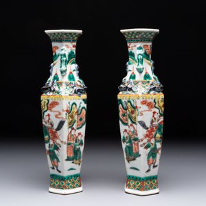 A pair of Chinese famille verte 'warriors' vases and a pair of 'birds among blossoming branches' vases, 19th C. — photo 12