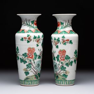 A pair of Chinese famille verte 'warriors' vases and a pair of 'birds among blossoming branches' vases, 19th C. — photo 3