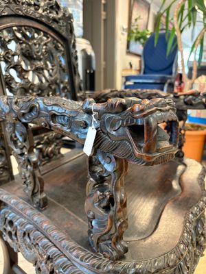 A pair of Chinese finely carved hongmu armchairs, Canton, 19th C. — photo 11