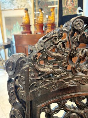 A pair of Chinese finely carved hongmu armchairs, Canton, 19th C. — photo 6