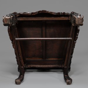 A pair of Chinese finely carved hongmu armchairs, Canton, 19th C. — photo 16