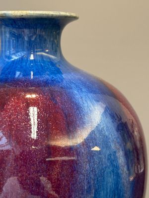 A pair of Chinese flambé-glazed 'meiping' vases, 18th C. — photo 21
