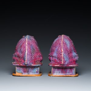 A pair of Chinese flambé-glazed toads, 19th C. — 照片 3