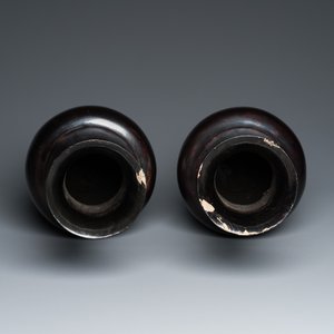 A pair of Chinese Fuzhou or Foochow lacquer 'dragon' vases, 19th C. — photo 5
