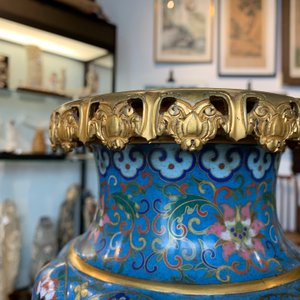 A pair of Chinese gilt bronze mounted cloisonné vases, 19th C. — 照片 15