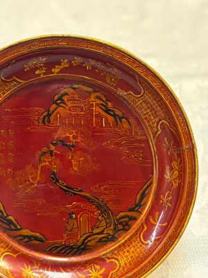 A pair of Chinese gilt lacquer plates, Ya 衙 mark, Kangxi — photo 4