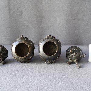 A pair of Chinese gilt-lacquered bronze Chinese 'luduan' censers, Ming — photo 11