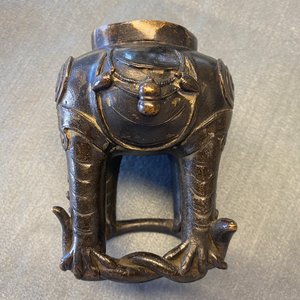 A pair of Chinese gilt-lacquered bronze Chinese 'luduan' censers, Ming — photo 15