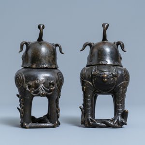 A pair of Chinese gilt-lacquered bronze Chinese 'luduan' censers, Ming — photo 4