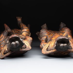 A pair of Chinese gilt-lacquered wooden sculptures of guardians, Qing — photo 5