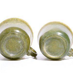 A pair of Chinese green jade cups and saucers, 19th C. — photo 10