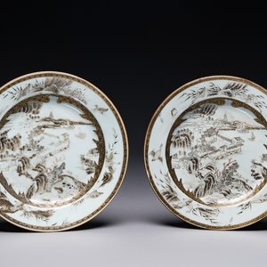 A pair of Chinese grisaille plates depicting the Whampoa Pagoda and the Pearl River, Yongzheng — 照片 1