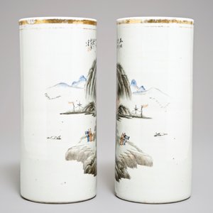 A pair of Chinese hat stands with landscapes, 1st half 20th C. — photo 2