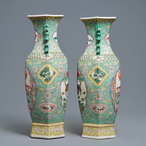 A pair of Chinese hexagonal famille rose vases, 20th C. — photo 4