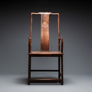 A pair of Chinese Huanghuali wood chairs, Ming — foto 2