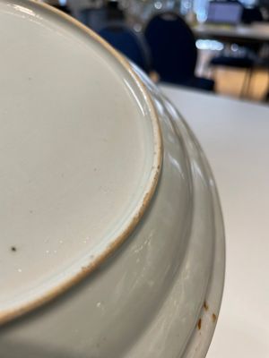 A pair of Chinese Imari-style plates, a plate and a pair of saucers, Kangxi/Yongzheng — foto 25