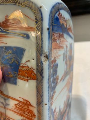 A pair of Chinese Imari-style square flasks and covers, Kangxi — foto 27