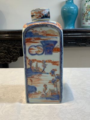 A pair of Chinese Imari-style square flasks and covers, Kangxi — foto 5