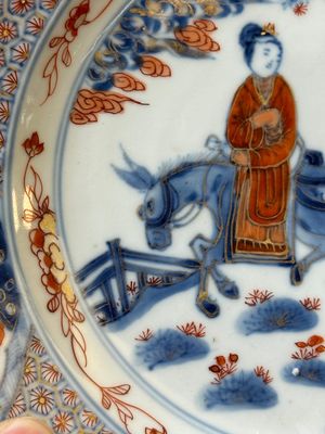 A pair of Chinese Imari-style 'Xi Xiang Ji' plates, Kangxi — photo 4