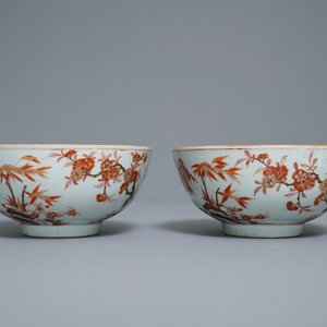A pair of Chinese iron red bowls with a kiting boy on an ox, Yongzheng — 照片 4