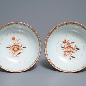 A pair of Chinese iron red bowls with a kiting boy on an ox, Yongzheng — 照片 6